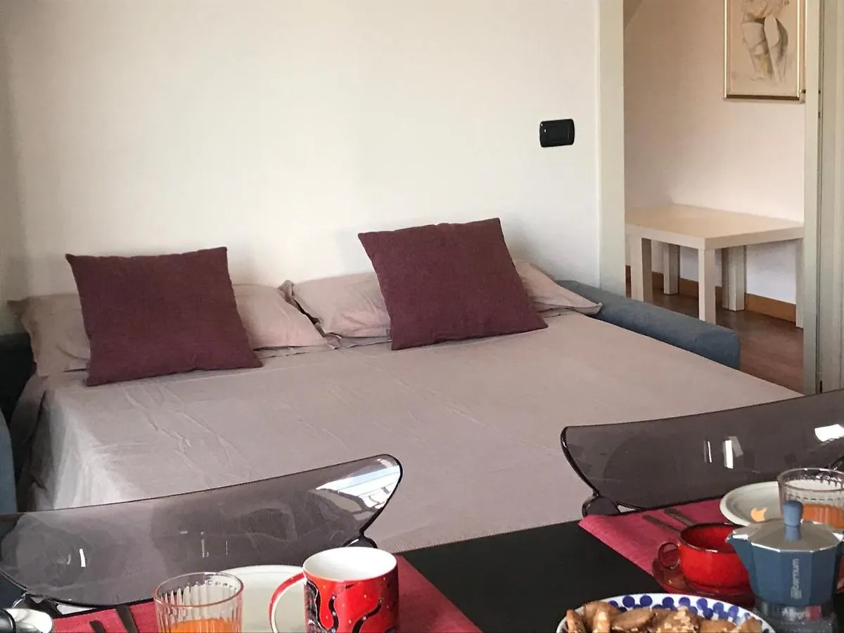 Up To Sky - Appartment With Terrace Milan Apartment