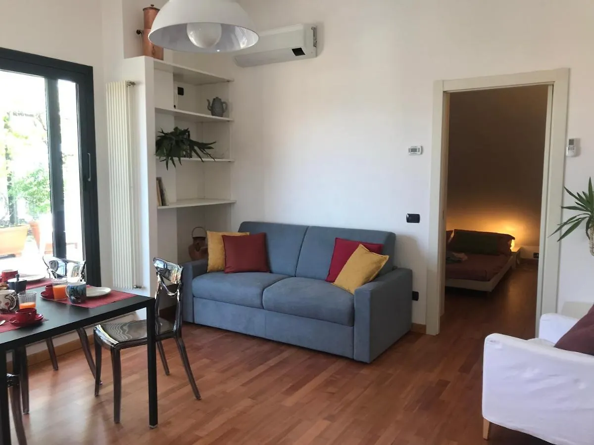 Up To Sky - Appartment With Terrace Milan 0*,  Italy